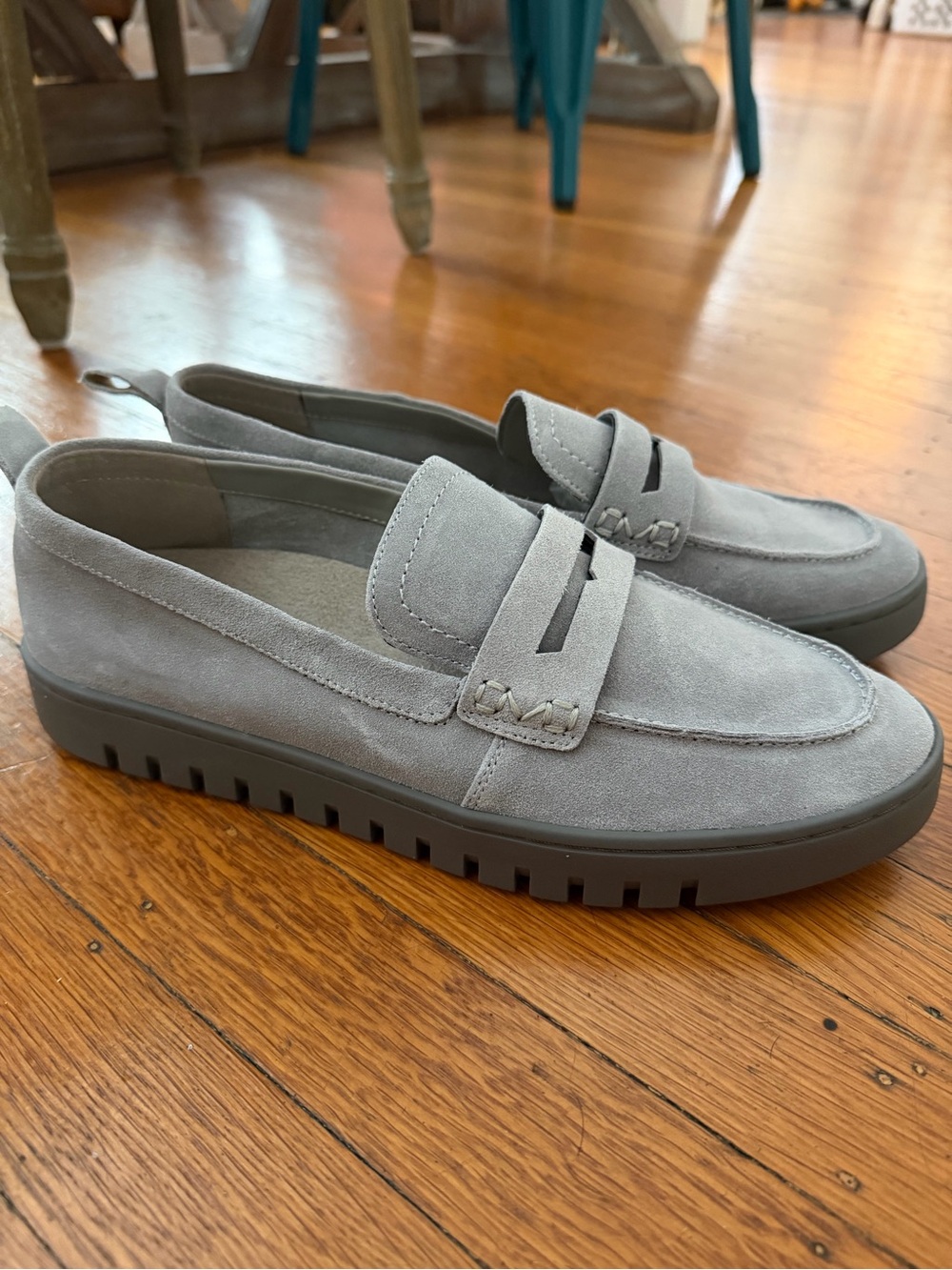 NEW Vionic suede loafer gray blue comfort shoe slip on women’s 9.5